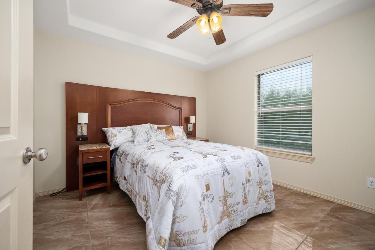 Hummingbird Haven 3 With Patio Apartman Pharr Kültér fotó