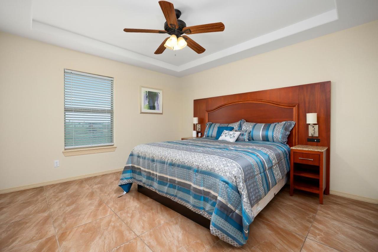 Hummingbird Haven 3 With Patio Apartman Pharr Kültér fotó